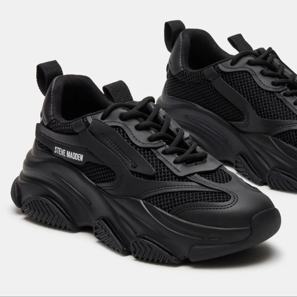 Steve Madden Pssession Black Platform Sneaker